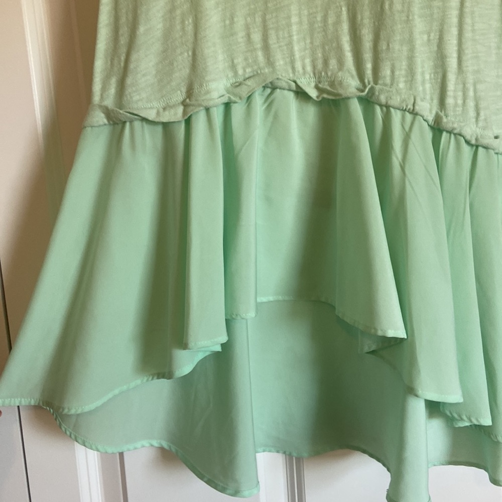Robin Blue Ruffle High-low Tee - Picture 3 of 3